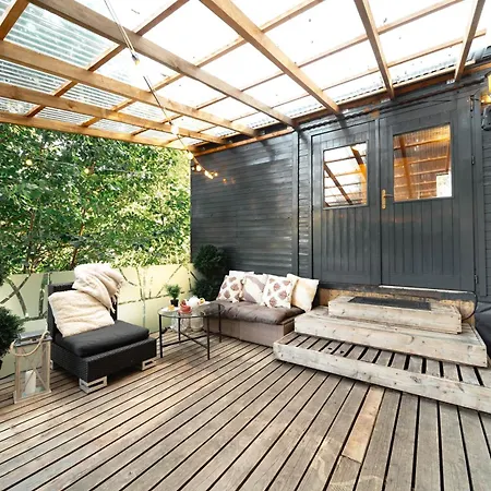 Apartment Retreat Tiny House And Sauna *