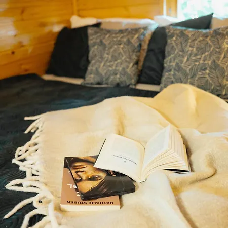 Retreat Tiny House And Sauna * Rehenice