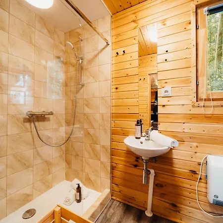 Apartament Cozytiny House At With Sauna *