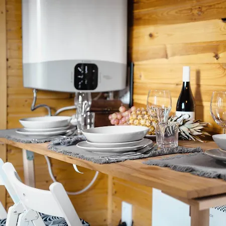 Retreat Tiny House And Sauna Apartment Rehenice